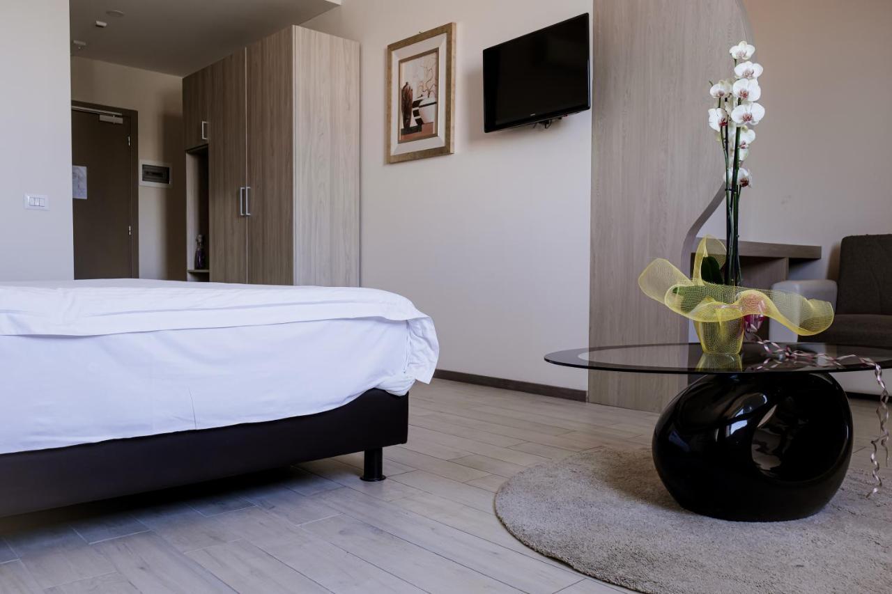 Queen Hotel Sesto San Giovanni Exteriér fotografie